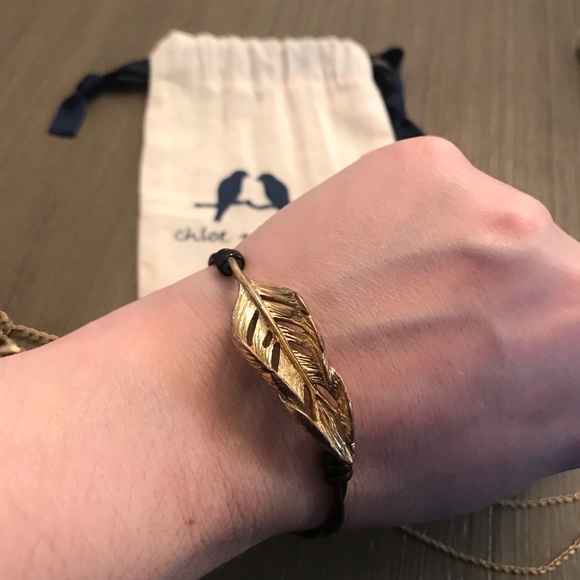 Chloe and Isabel Sculpted Feather Leather Bracelet and Leaf Necklace set - Picture 4 of 7